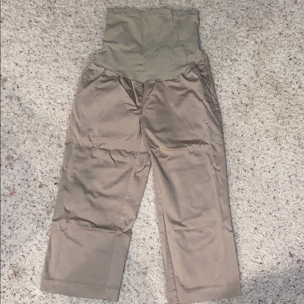 Excellent condition maternity capris